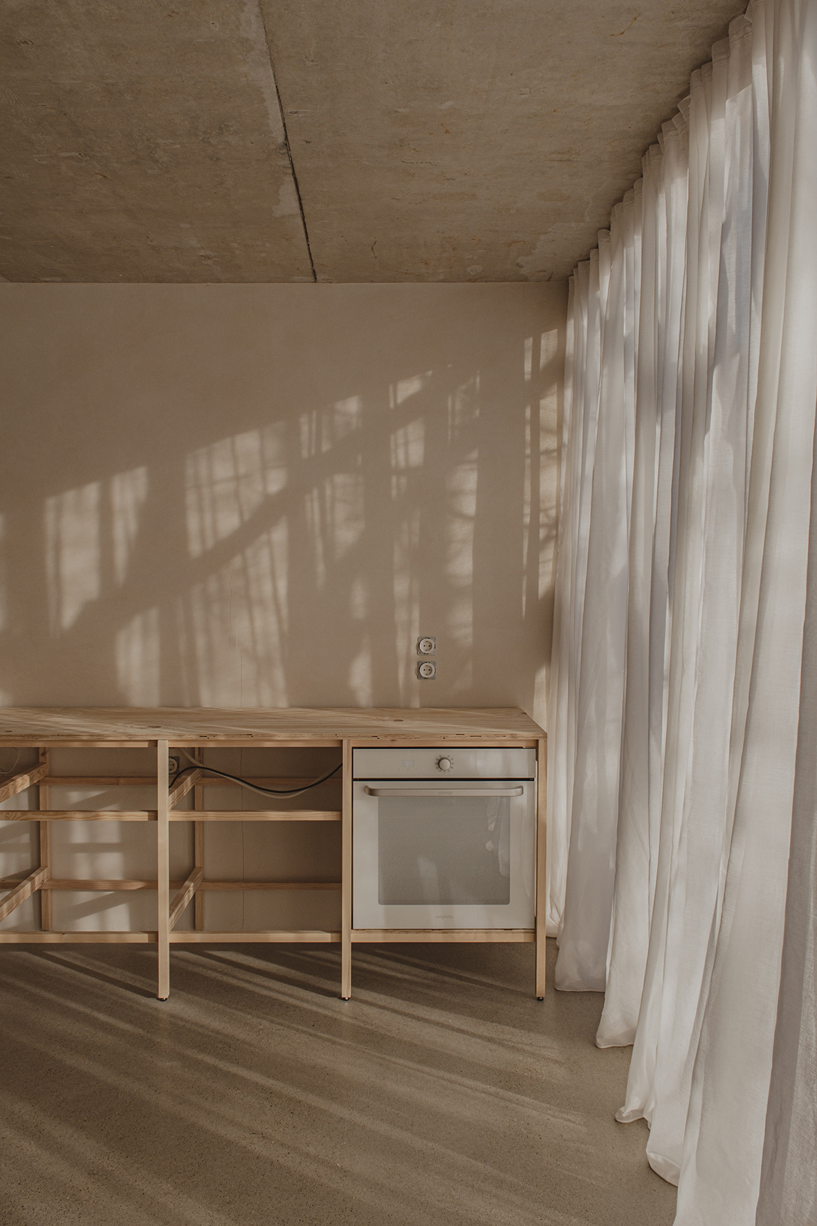 5cc861ab 3113 4f2a bdb4 494e2e83e2c2 rw 1200