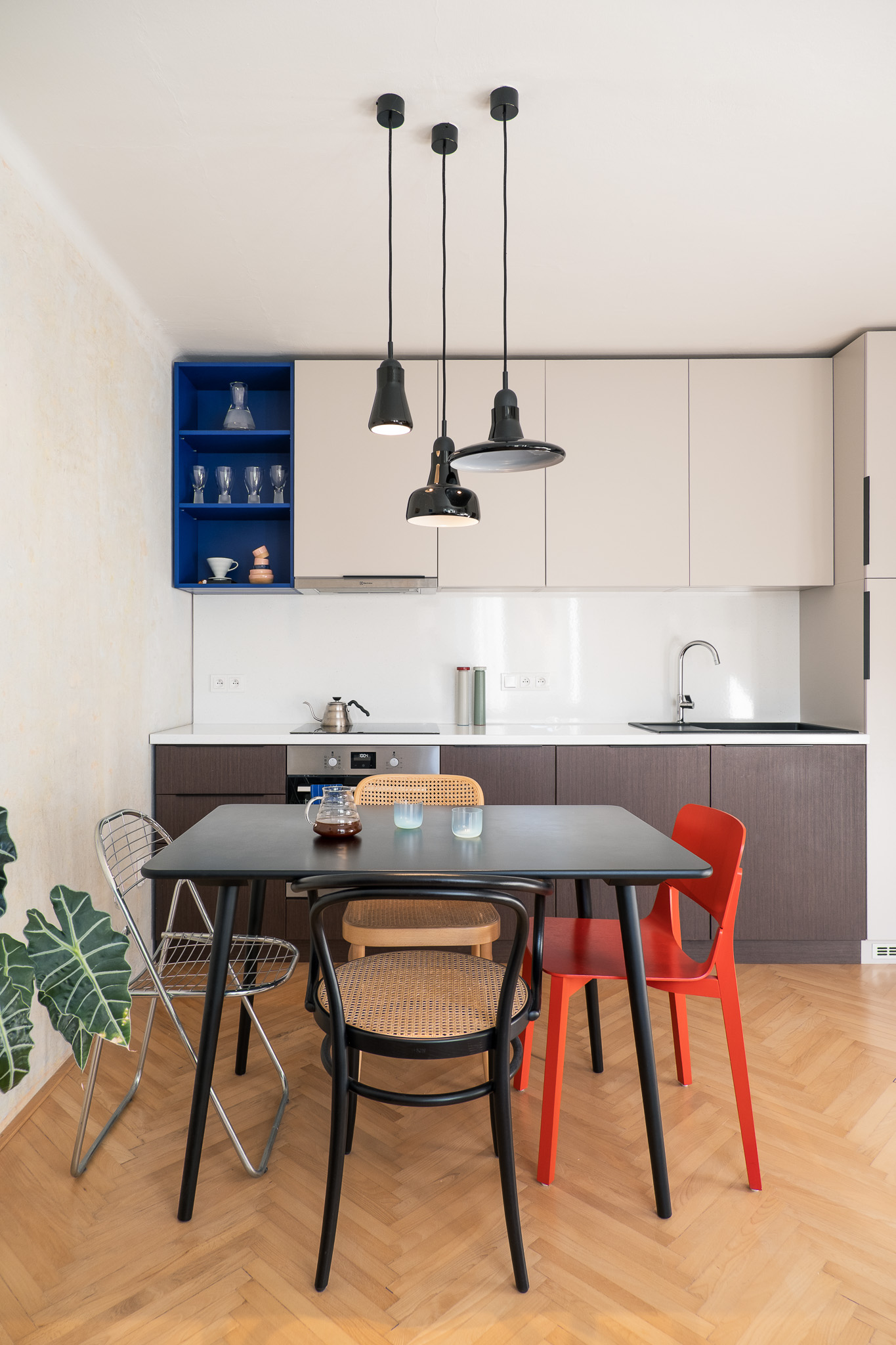 Adéla Bačová Design lazy byt low res kuchyň 1