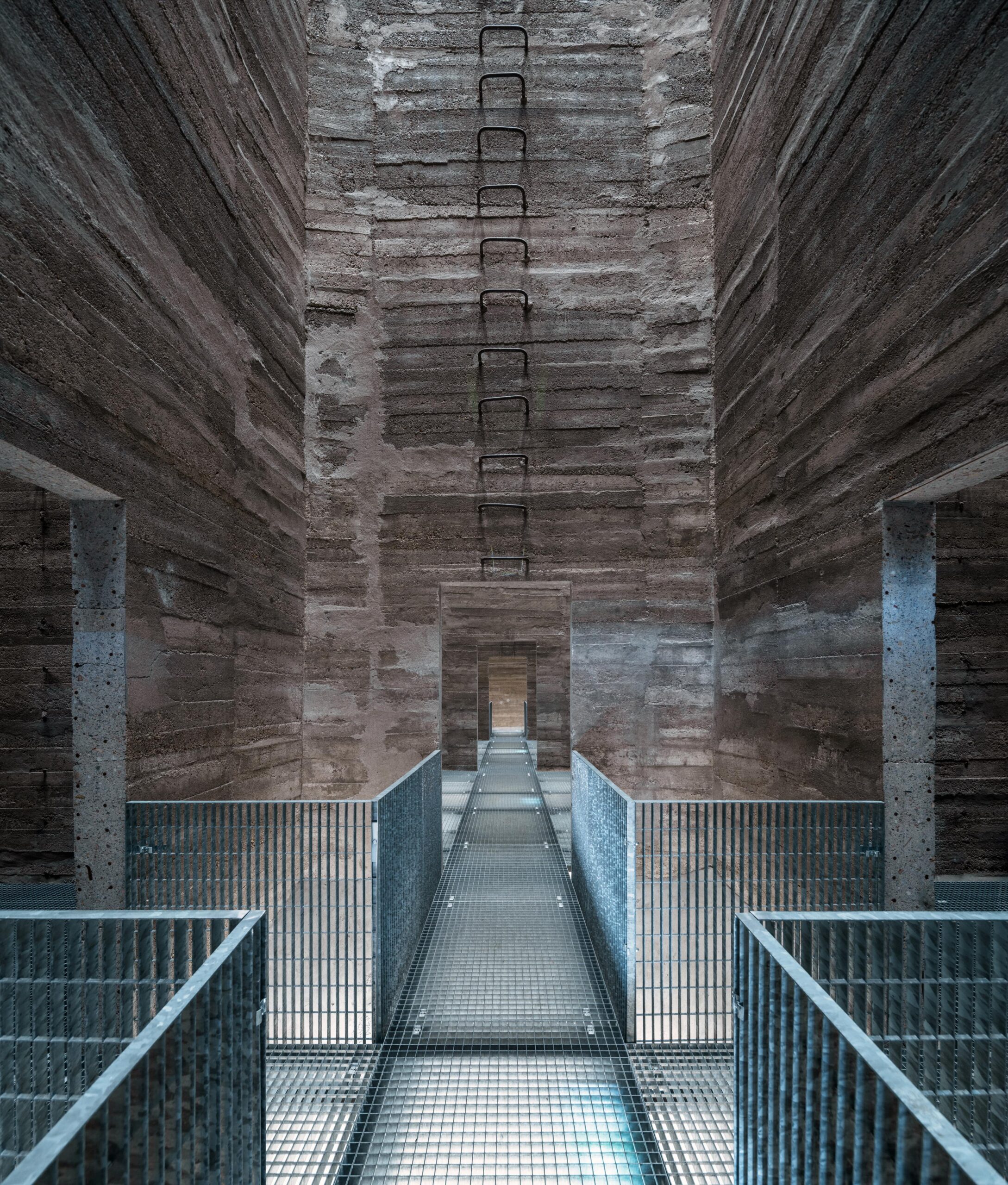 Adaptace obilného sila ve Winternitzových automatických mlýnech