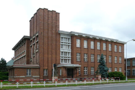 Budova Státní odborné školy koželužské