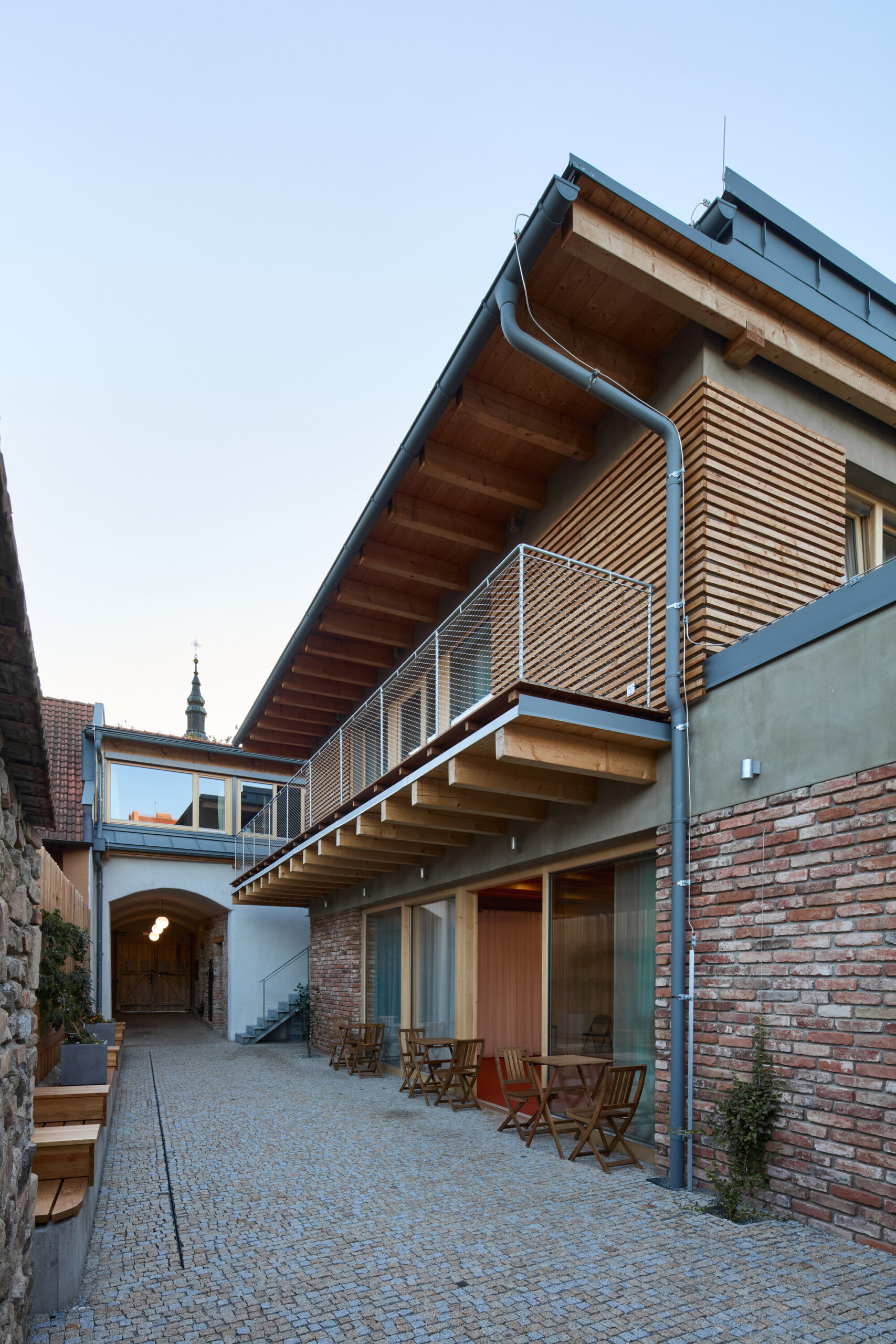 K66 | Dům s kavárnou