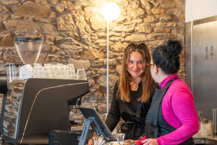 K66 | Dům s kavárnou