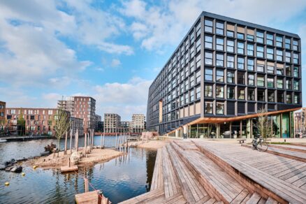 Jonas’ Residential Building ve čtvrti Ijburg