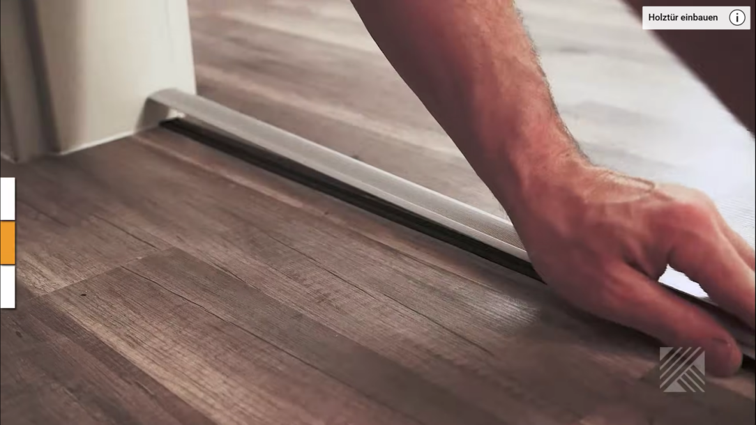 Zakrácení lišt … a dle potřeby zkrátíme lišty a práh tak, aby pasovaly k nově osazenému rámu.