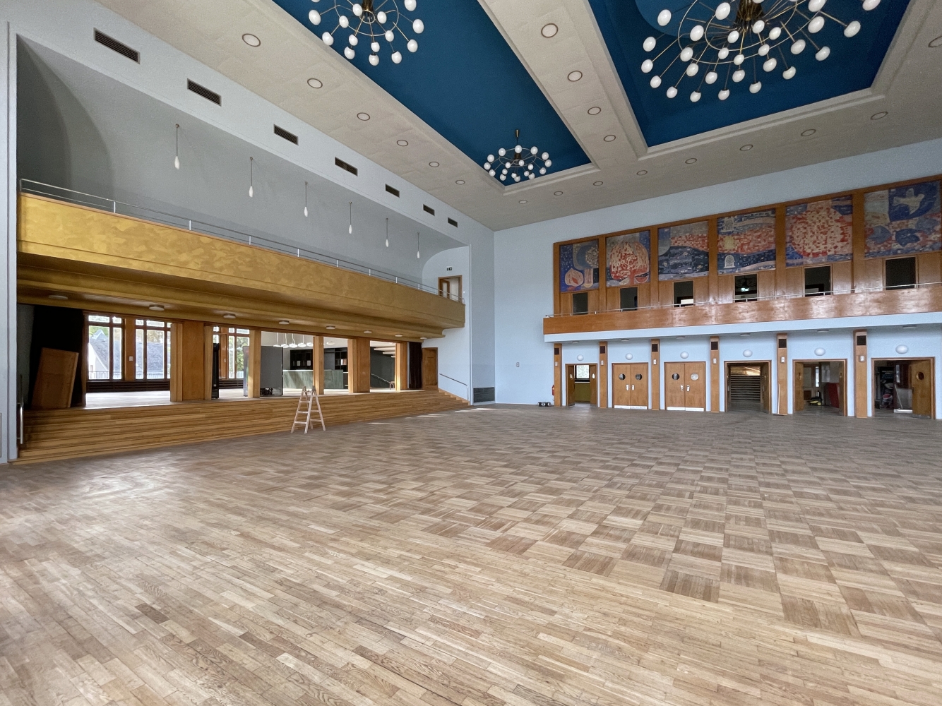 Divadelní sál si i po rekonstrukci zachoval svou mimořádnou akustiku Divadelní sál si i po rekonstrukci zachoval svou mimořádnou akustiku