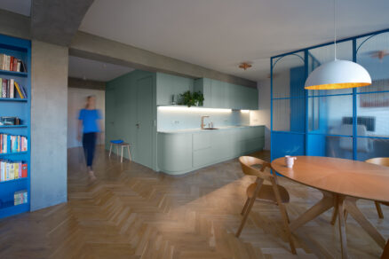 Byt ve třech tónech