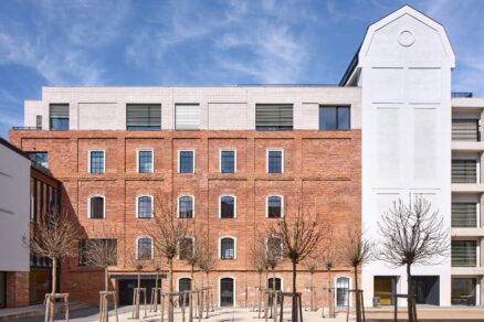 Areál bývalého Žitného mlýna v Boršově nad Vltavou prošel konverzí na obytný soubor