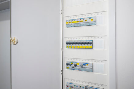 Bytový rozvaděč s jisticími prvky v projektu Astrid Garden