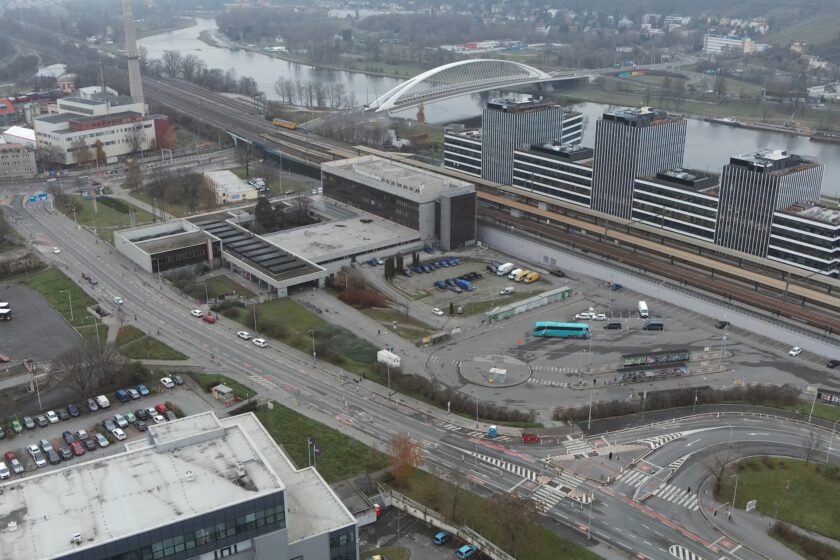 Okolí Nádraží Holešovice