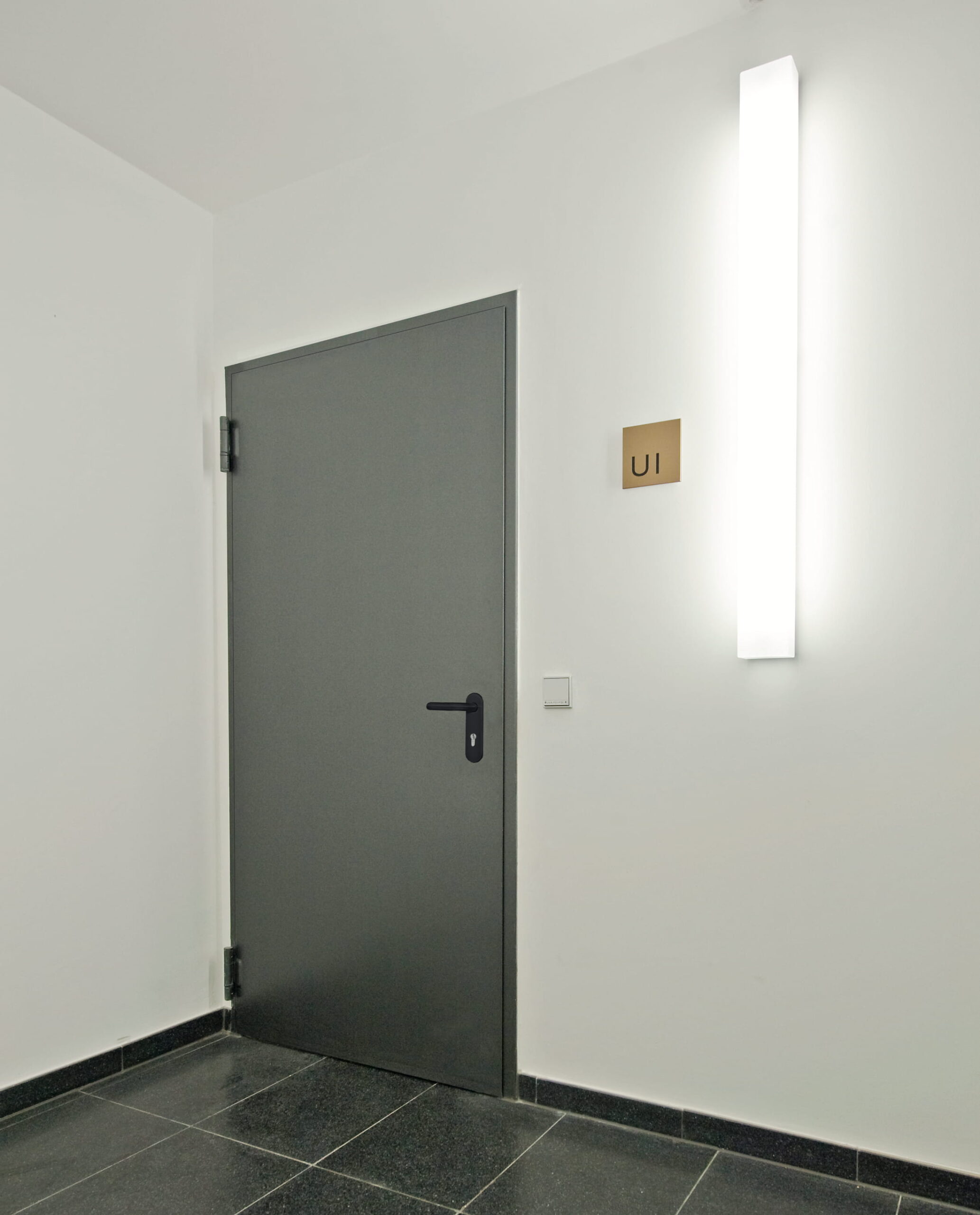03 protipozarni dvere H8 5 Protipožární dveře H8-5 vhodné například do kotelen rodinných domů a menších objektů. Více informací na www.hormann.cz.