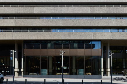 76 Southbank