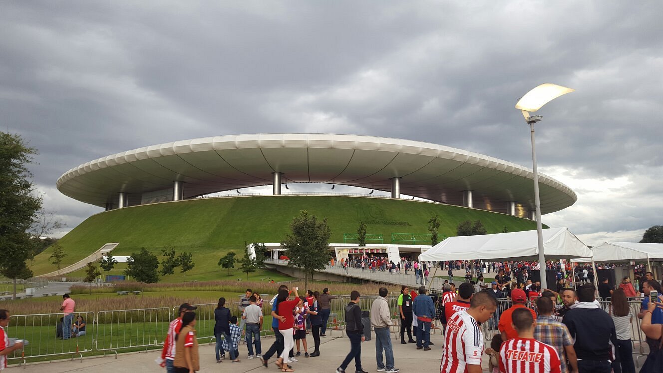 vnejsek akron zdroj trip advisor Estadio Akron