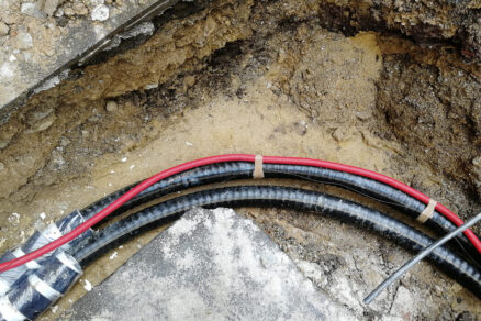 Obr. 5 Ohyb předizolovaných plastových potrubí