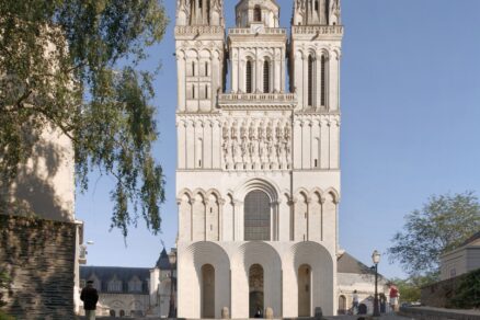 Přístavba katedrály Saint-Maurice
