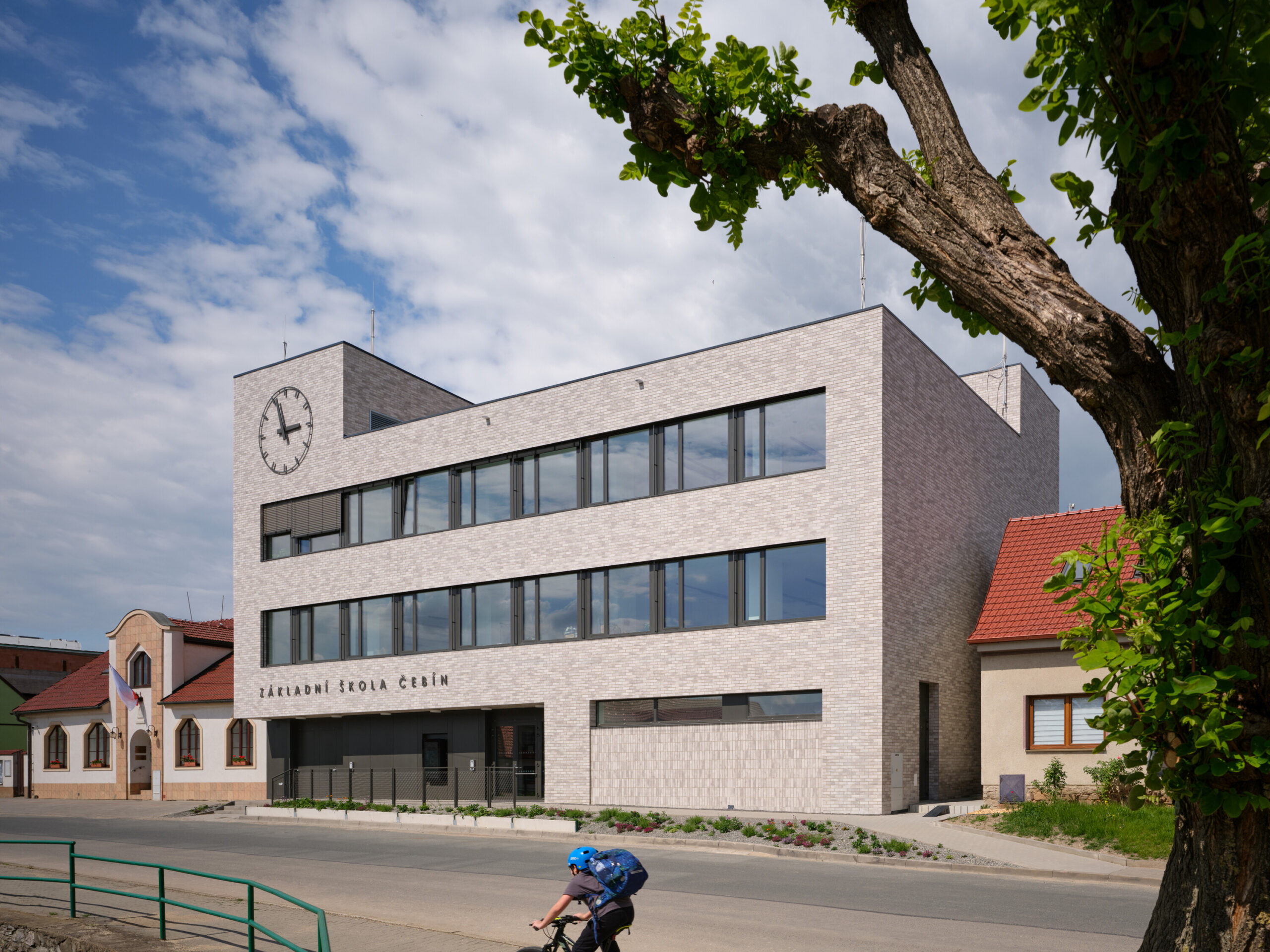 Základní škola Čebín