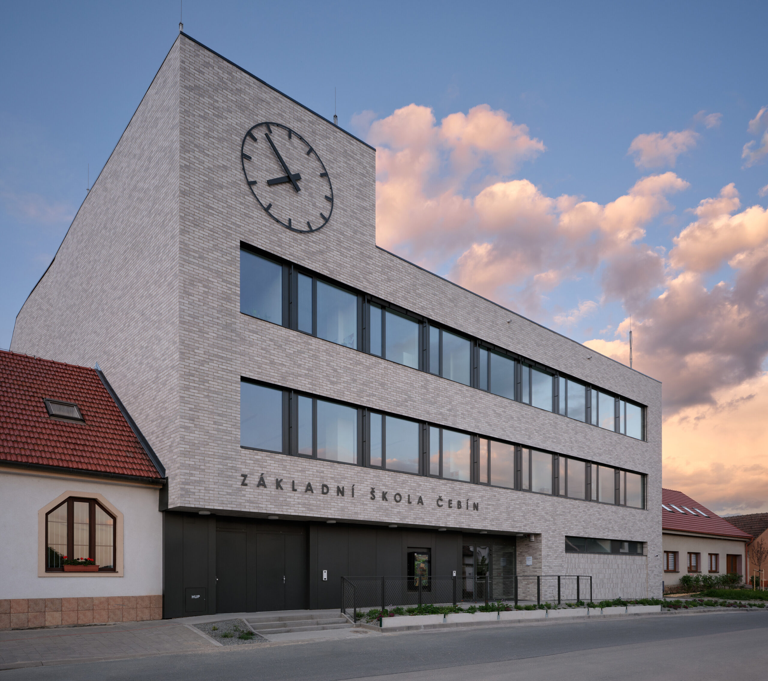 Základní škola Čebín
