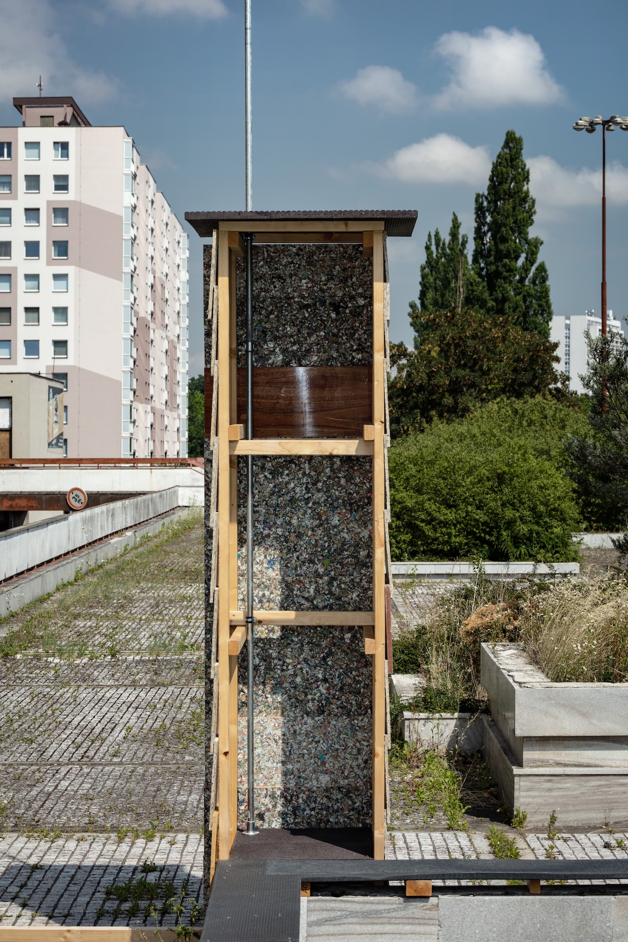 Architektonická intervence Okolo Hradce 