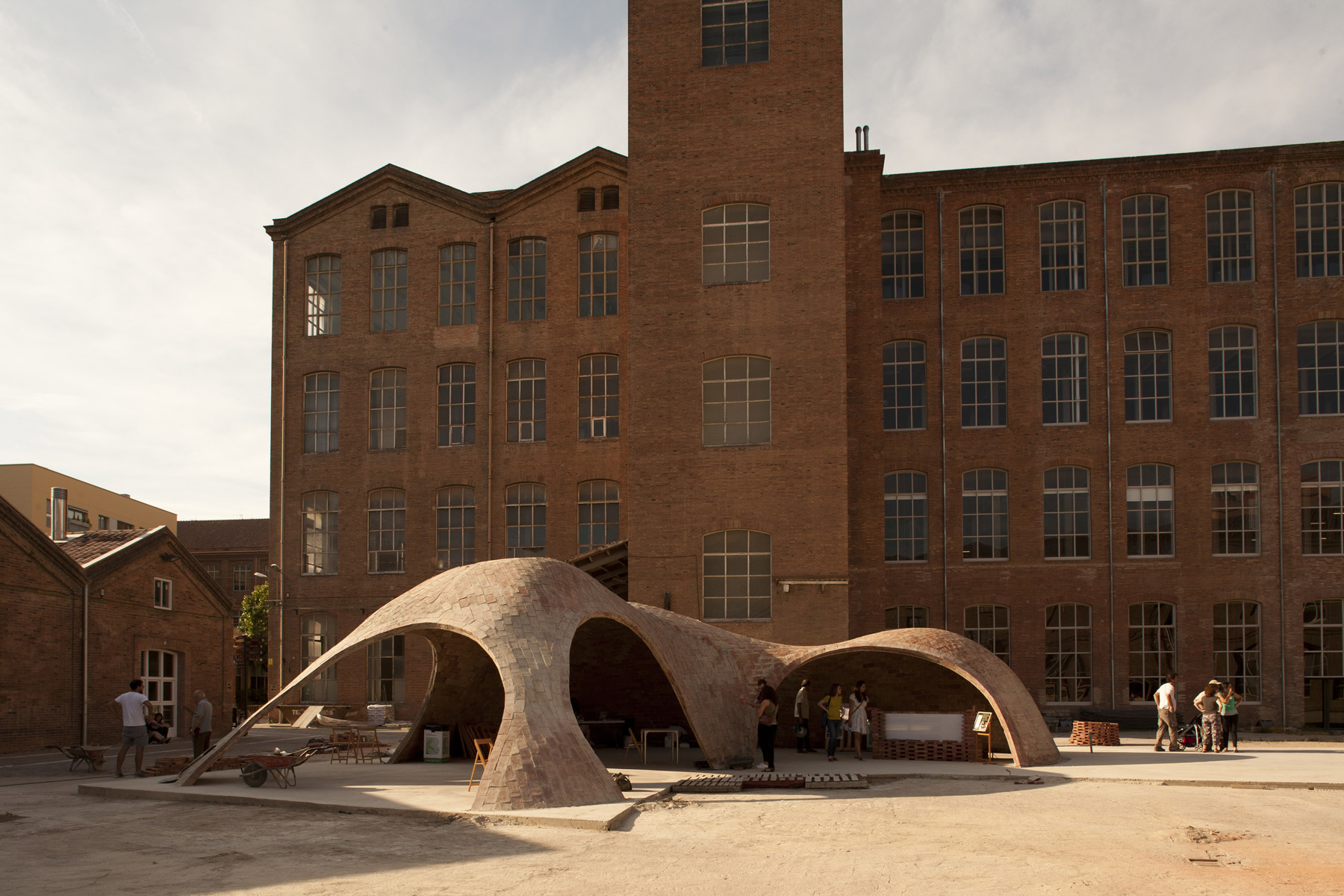 Brick-topia, Španělsko; Foto: Manuel de Lózar y Paula López