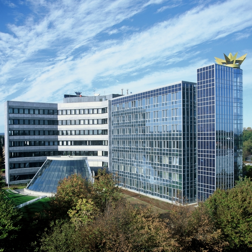 Sídlo společnost Schüco v německém Bielefeldu, kde jsou vyvíjeny okenní, dveřní a fasádní systémy pro udržitelné opláštění objektů.