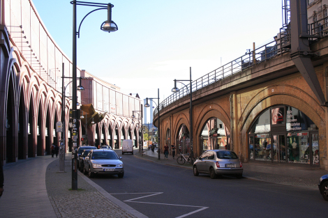 Negrelliho viadukt - Berlín, Bianca Wedderien a Kai Sommer, Deutsche BahnImmobilien 01