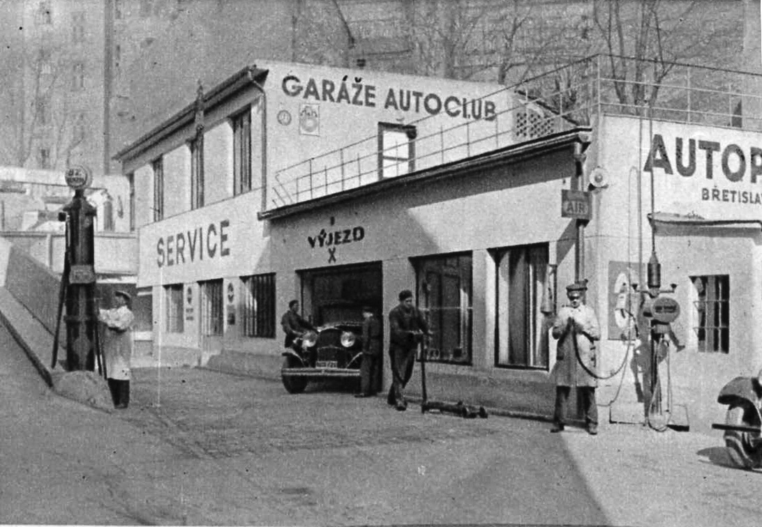 Autoklub bratří Procházků, Praha-Smíchov, 1930–1931