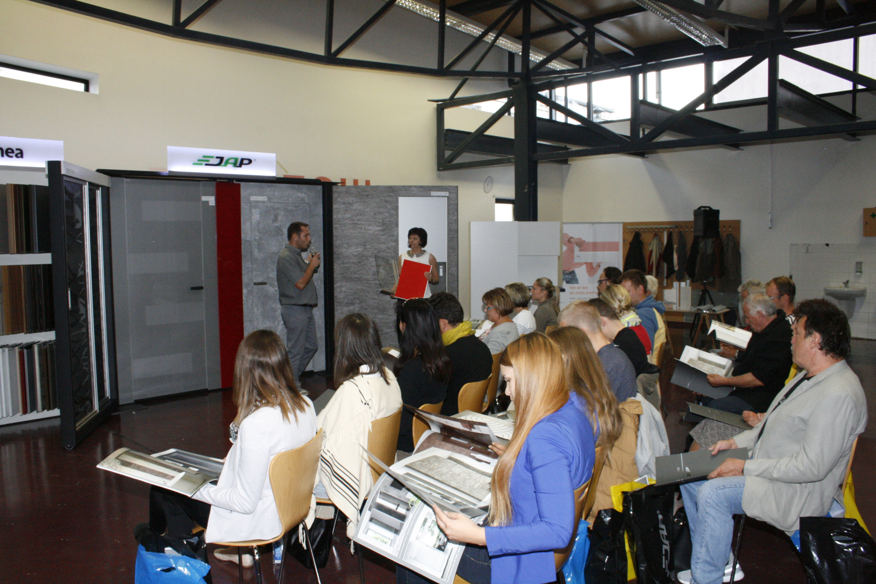 Design Roadshow Liberec, prezentuje pan Jakub Colon, J.A.P.