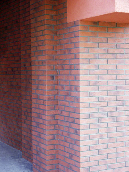 fasádními pásky BRICK FLEXY