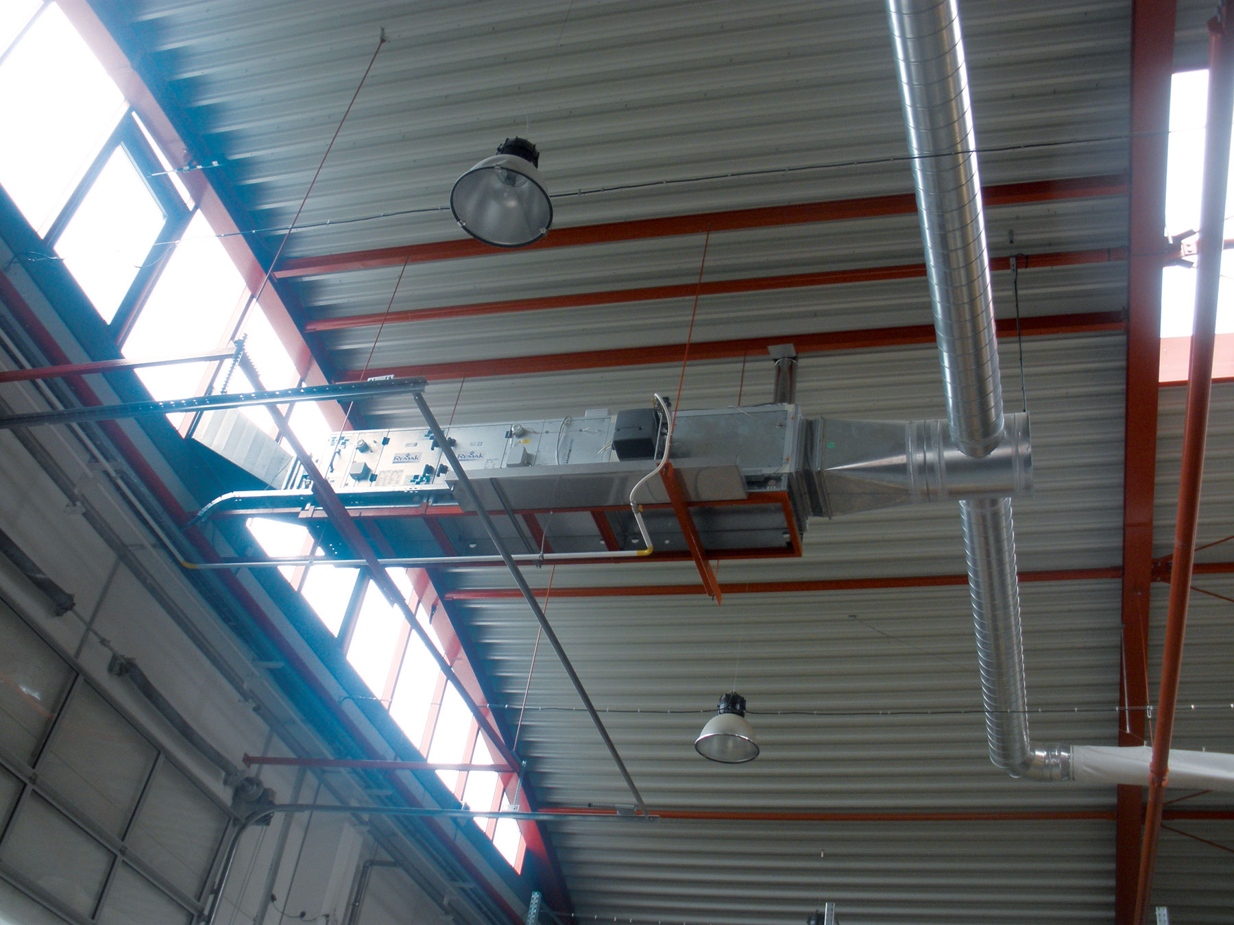 Modernizace ventilátorů ve stávajících klimatizačních systémech - foto - 01_ebm-papst_P5150690