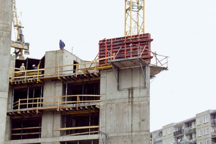 Bezpečnost při práci ve výšce a v okolí stavby