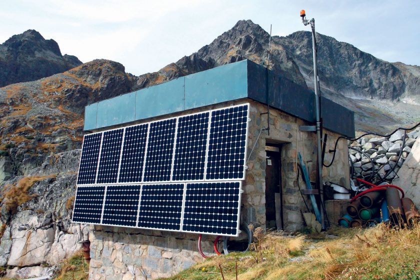 Fotovoltaický systém na Téryho chatě