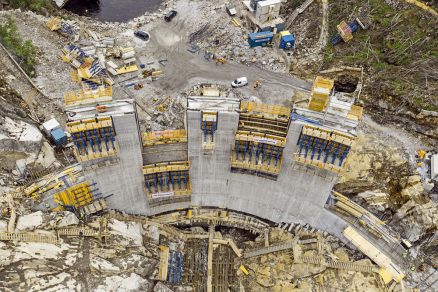 Výstavba přehrady v norském Sarvsfossenu
