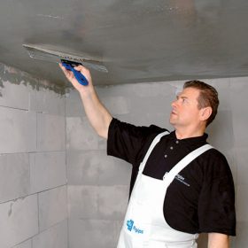 Sádrová omítka na beton