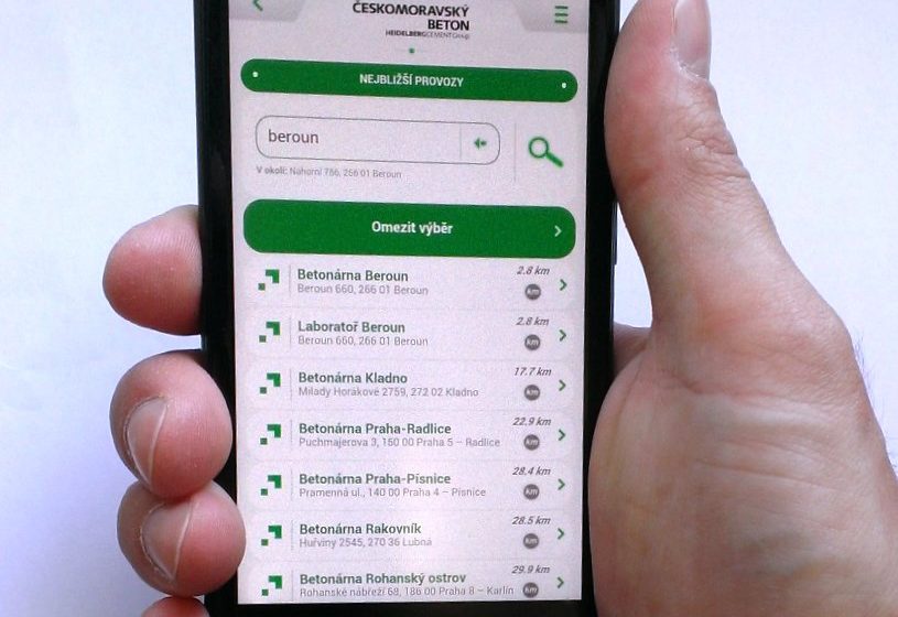 Mobilní verze Transportbeton.cz najde rychle kontakt a navigaci na nejbližší betonárnu