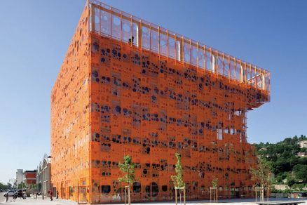 Oranžový experiment: Le Cube Orange