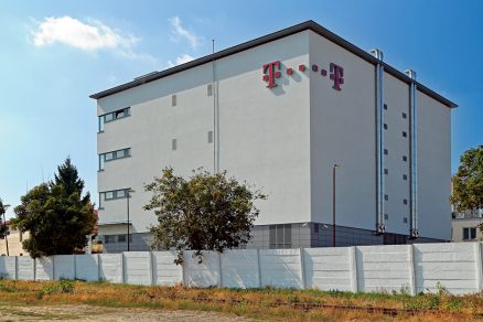 Do průmyslových nemovitostí se v ČR investovalo nejvíce z regionu