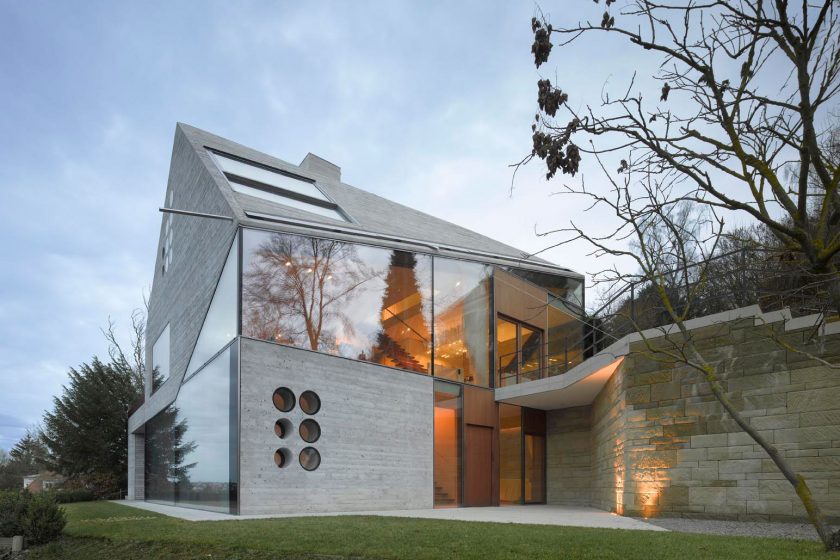 Vila Haus 36 ve Stuttgartu: celá z ultralehkého izolačního betonu