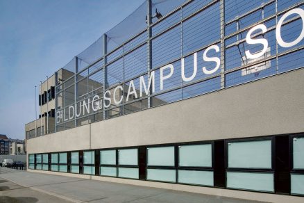 Nová škola ve Vídni s unikátní dlažbou