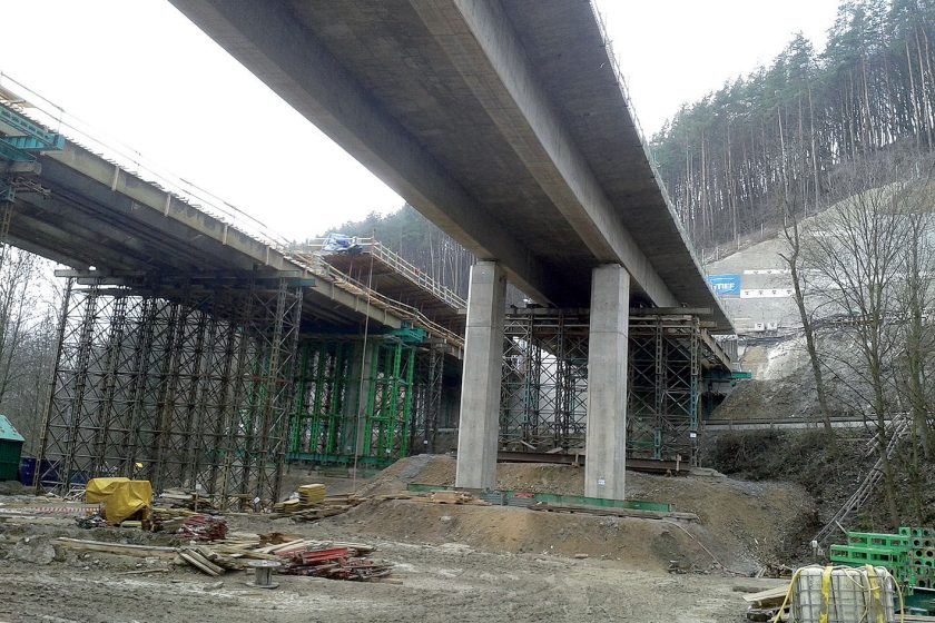 Realizace mostních staveb na dálnici D3 v úseku Žilina Strážov – Žilina Brodno