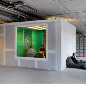 Kontejnerová kultura: OfficePunk