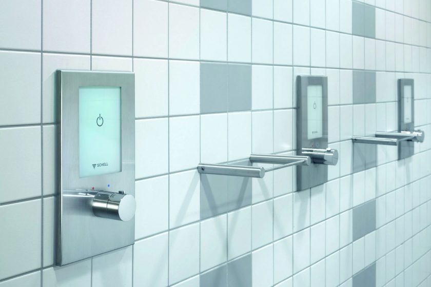 Sprchové armatury Schell Linus: moderní a hospodárné řešení pro veřejné sanitární prostory