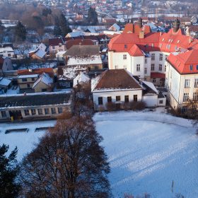 Architektonická soutěž - škola a hala ve Starém Plzenci