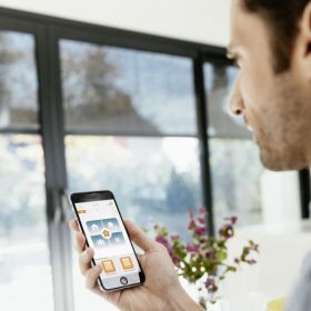 Na ovládání domácnosti stačí chytrý telefon