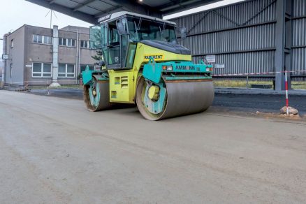 Technologie válcovaného betonu: pro odolné vozovky s nízkým výskytem poruch