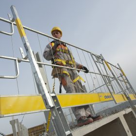 Bezpečně na stavbách. Doka Safety