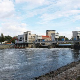 Samozhutnitelný beton na vodní elektrárně v Brandýse