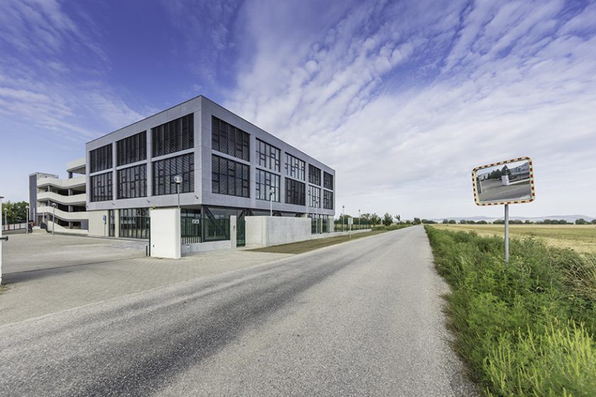 Administrativní centrum jako zelená budova v ultra-nízkoenergetickém standardu