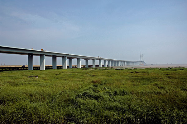 Nejdelší most na světě v Číně