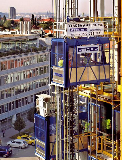 Půjčování stavebních výtahů v ČR