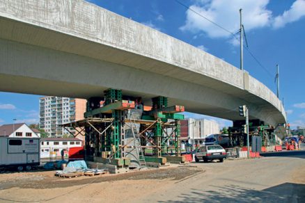 Rekonstrukce tramvajového mostu Komoko
