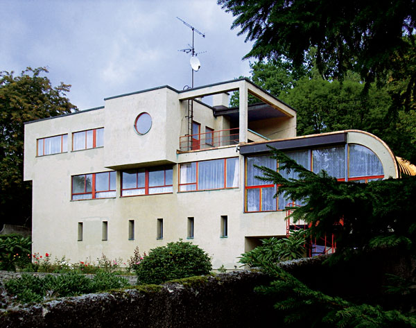 Schmelowského vila v Jablonci nad Nisou